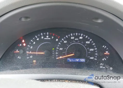 2011 Toyota Camry Le z USA, uszkodzony, nr VIN 4T1BF3EK3BU638592